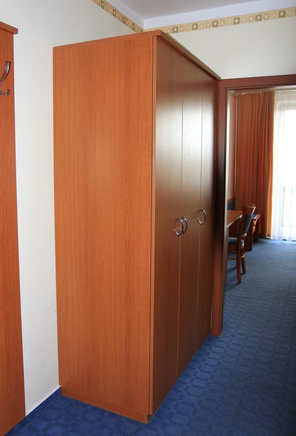 Hotel Rysy Татранска-Штрба Экстерьер фото